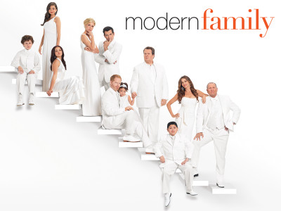 Gia Đình Hiện Đại (Phần 3) - Modern Family (Season 3)