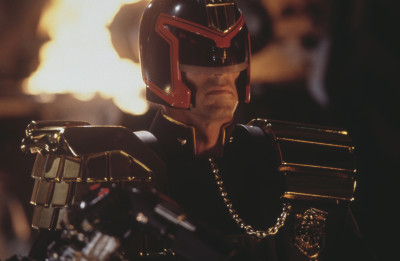 Thẩm Phán Dredd - Judge Dredd